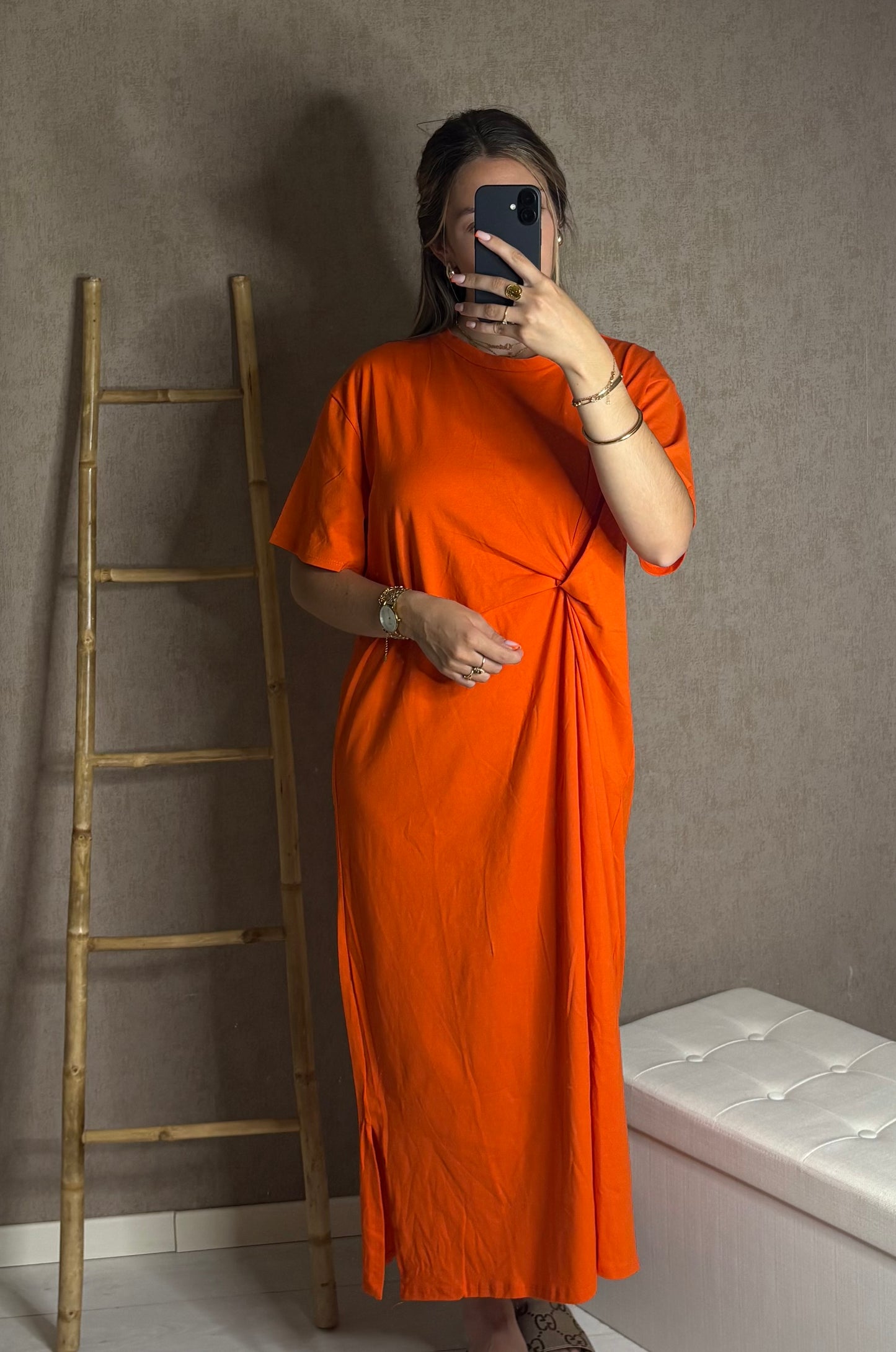 Robe Moa