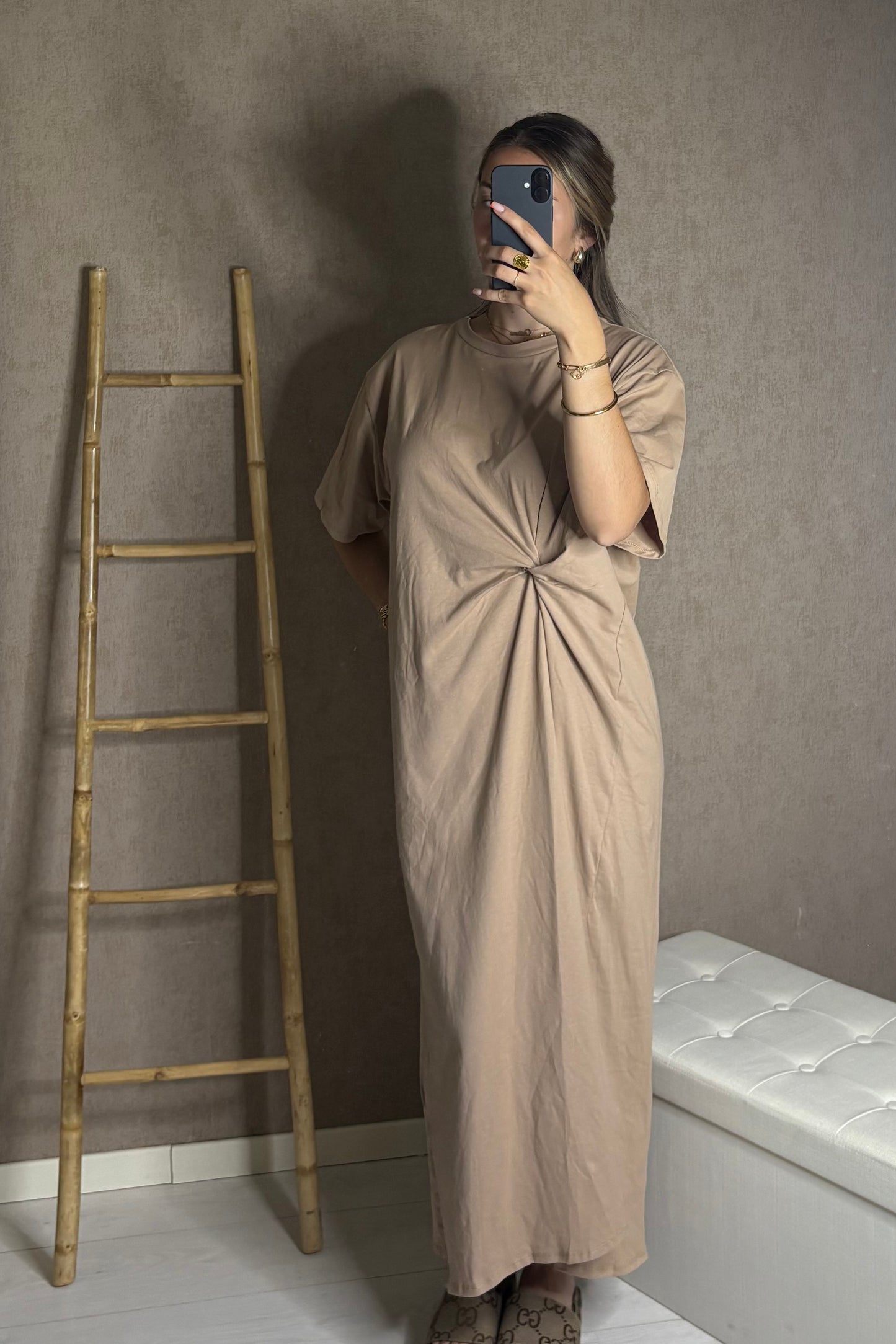 Robe Moa